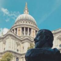Donne statue